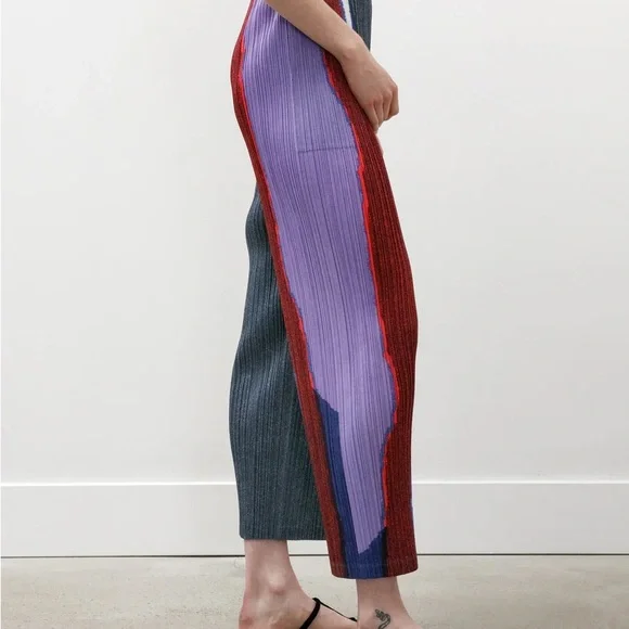 新品PLEATS PLEASE ISSEYMIYAKE GRAINYCOLORS Pleats Please Issey Miyake Grainy Colors Top | Saks Fifth Avenue